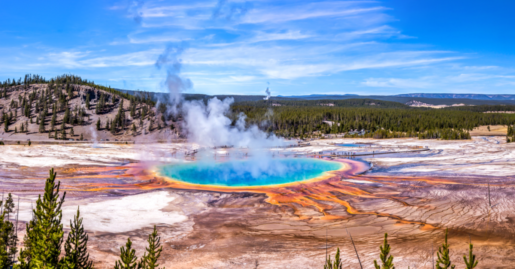 yellowstone national park world's best
national parks