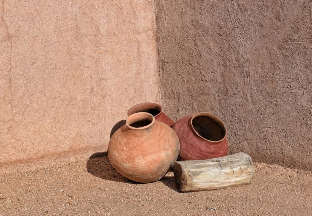 Hohokam vases exhibited at a museum