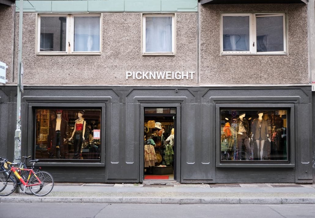 PickNWeight - Vintage Kilo Store, Berlin, Germany