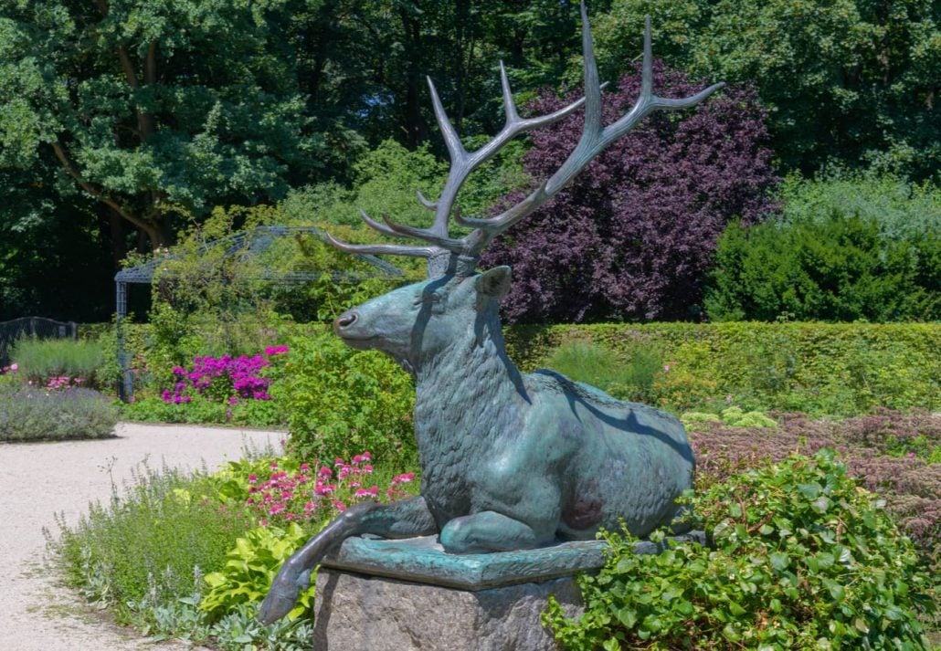 A deer sculpture in Tiergarten Park