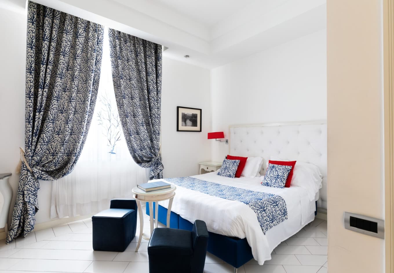 The Best Hotels In Naples, Italy CuddlyNest