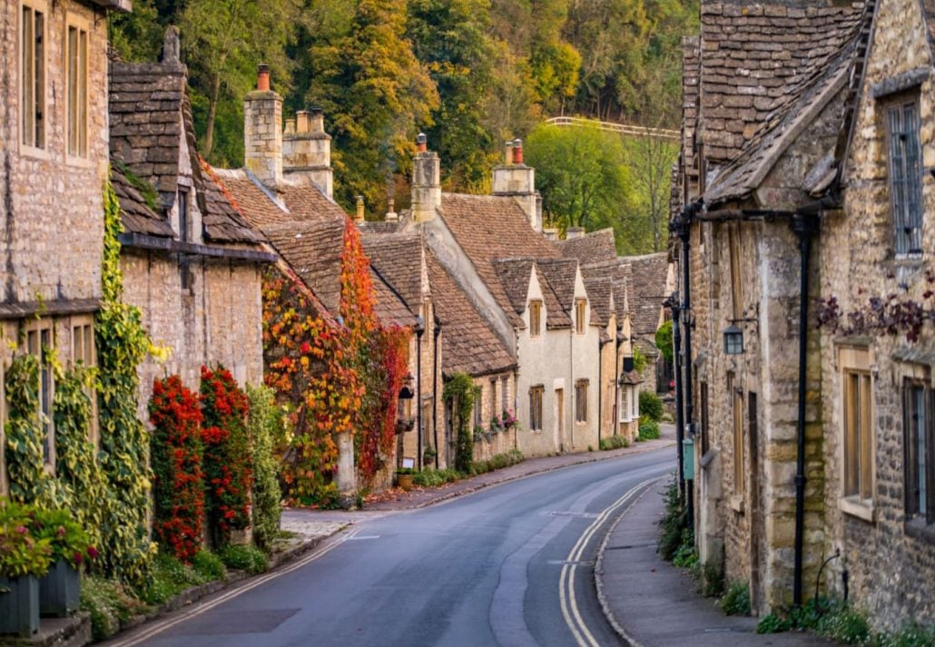 Homes lined up in rows in Cotswolds
