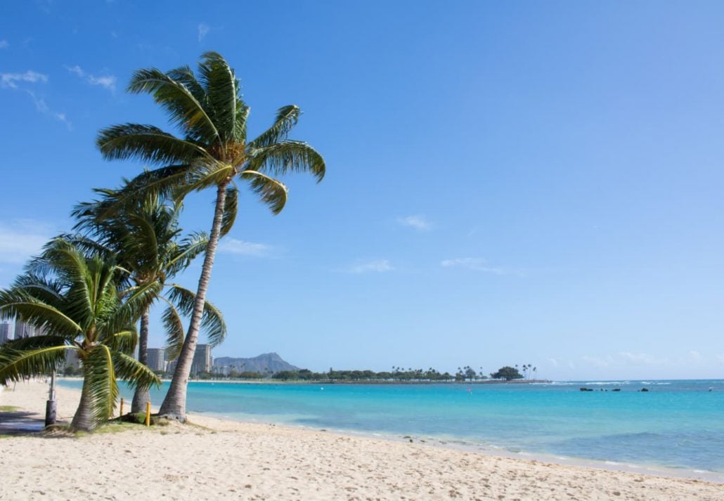 The Most Beautiful Beaches In Honolulu, HI