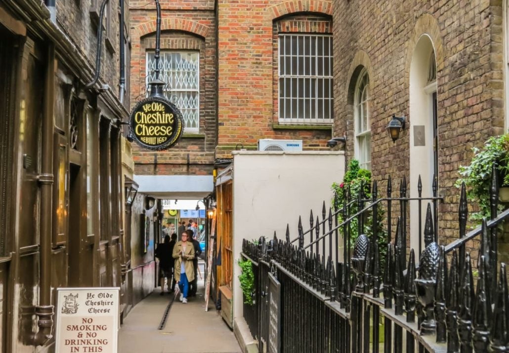 Ye Olde Cheshire Cheese, in London, UK.