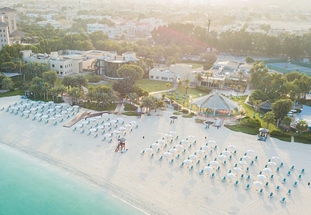 dubai ladies beach club